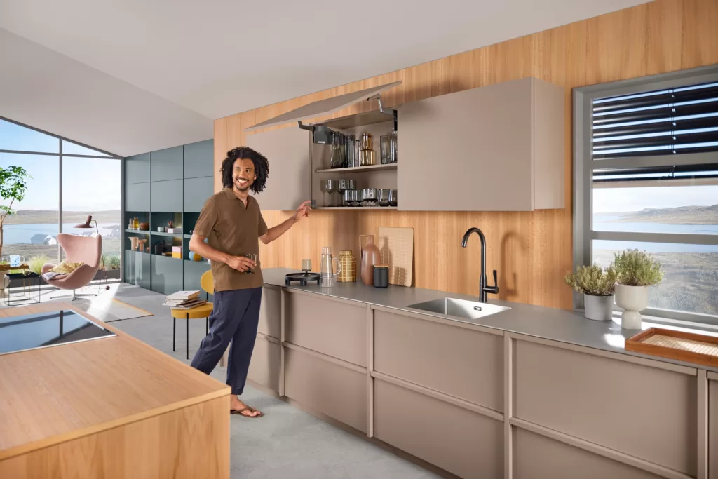 aventos hs top